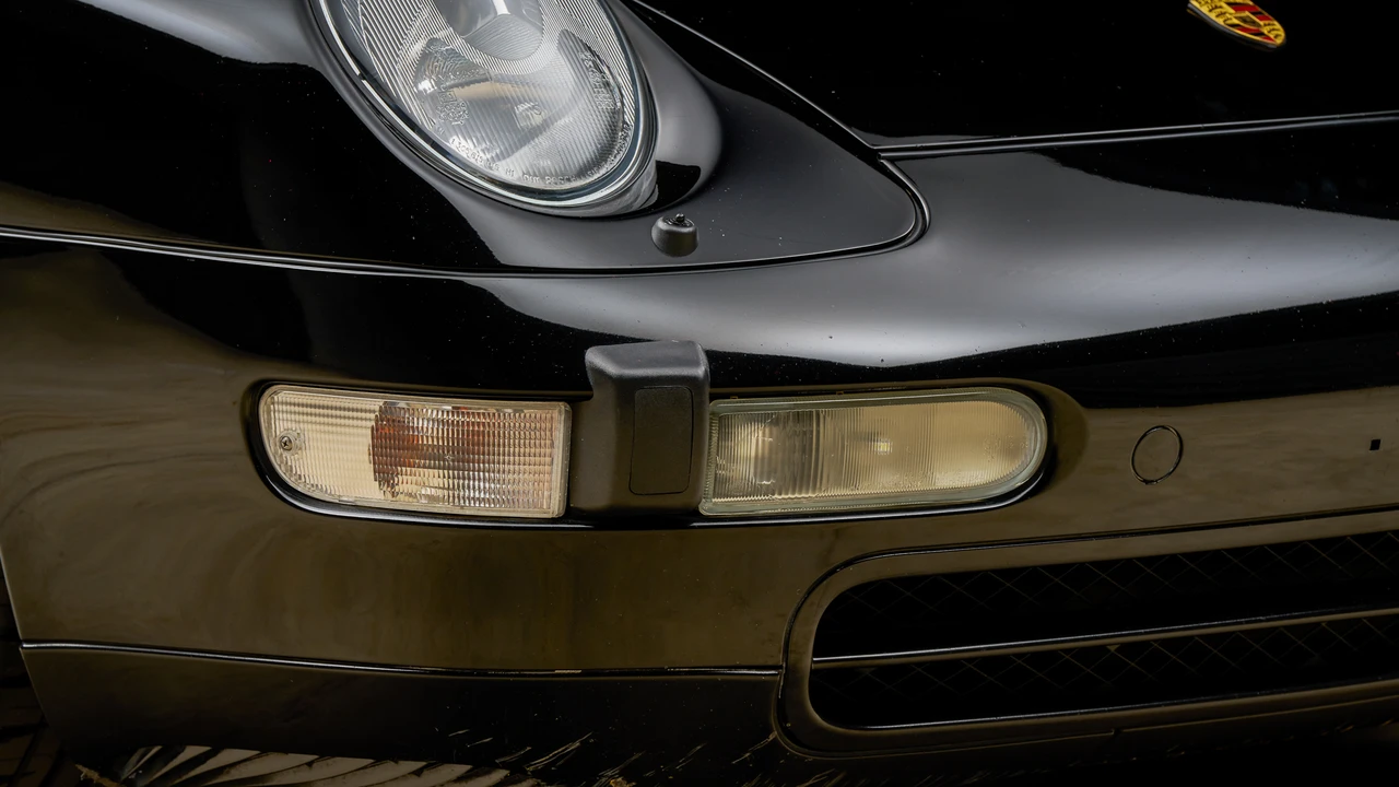 1995 Porsche 993 Carrera - Image 30 of 31