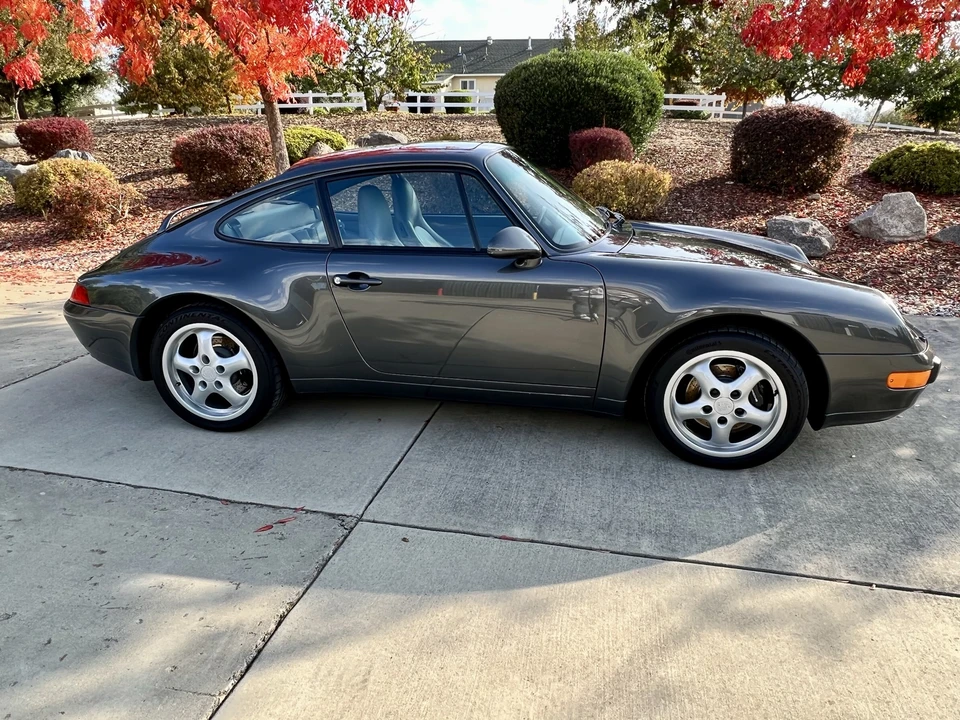 1995 Porsche 993 Carrera - Image 10 of 31