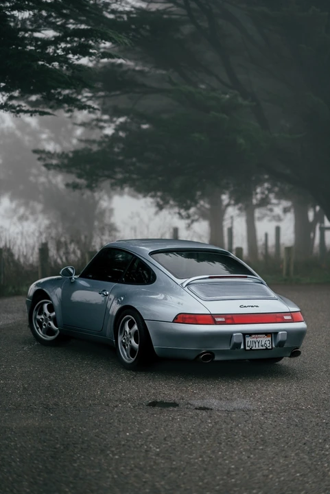 1995 Porsche 993 Carrera - Image 12 of 31
