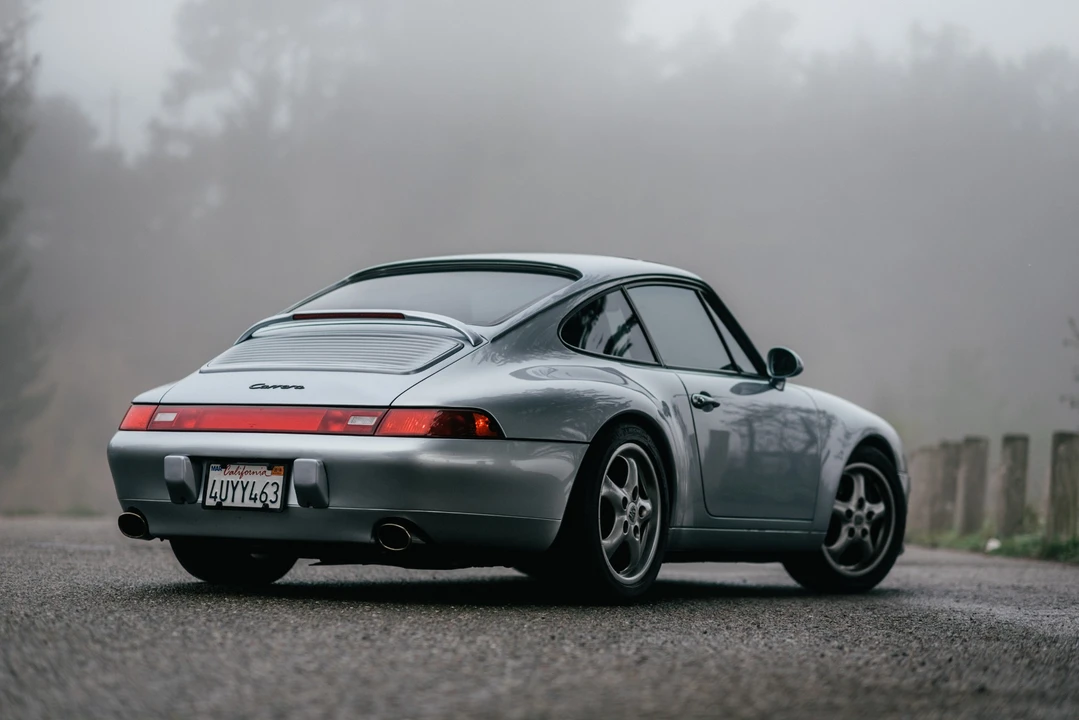 1995 Porsche 993 Carrera - Image 17 of 31