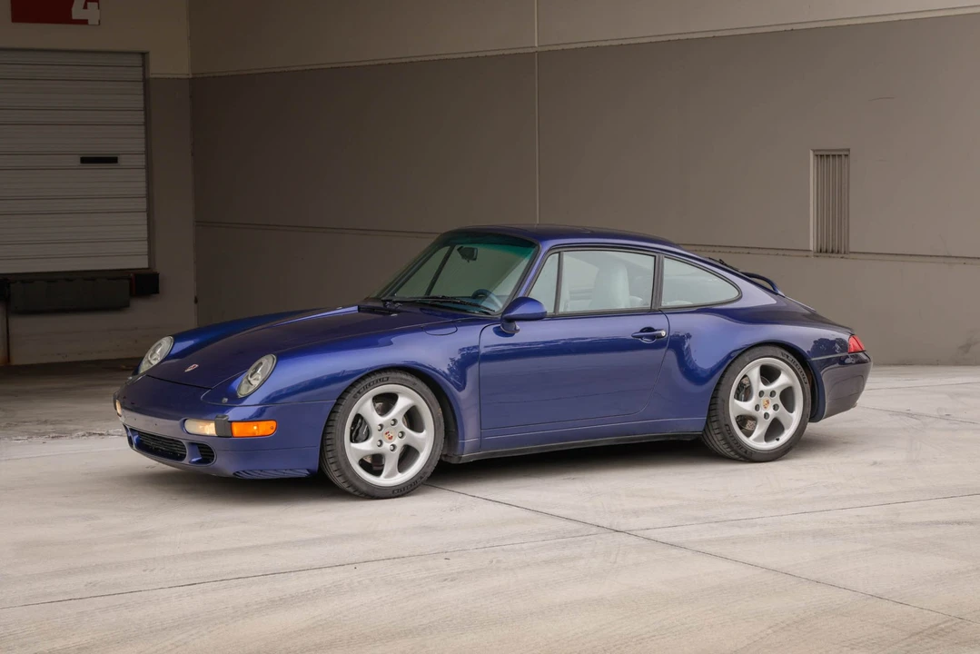 1995 Porsche 993 Carrera - Image 2 of 31