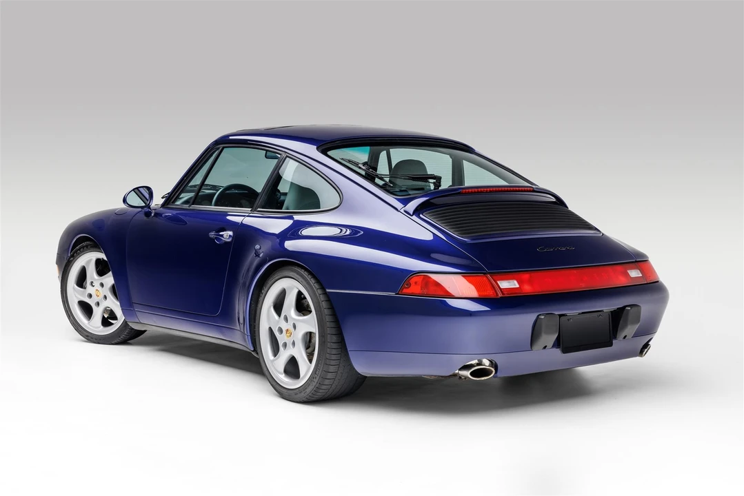 1995 Porsche 993 Carrera - Image 10 of 31