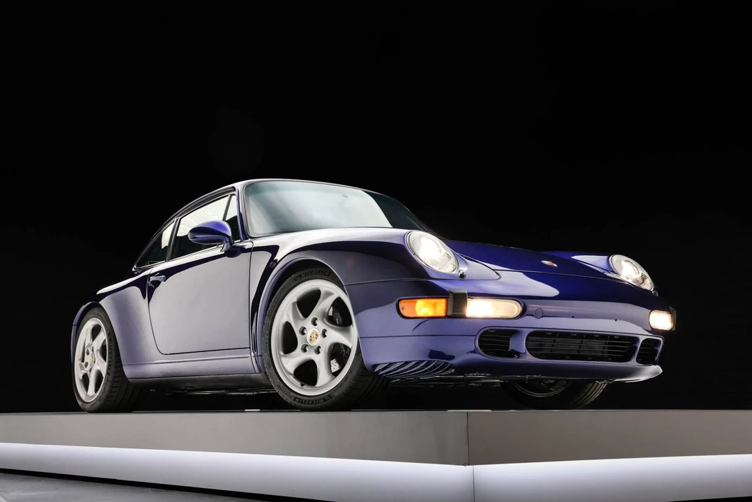 1995 Porsche 993 Carrera - Image 30 of 31
