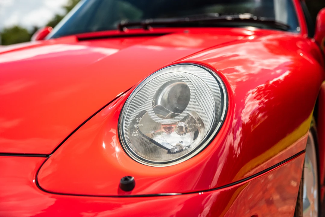 1995 Porsche 993 Carrera - Image 13 of 31
