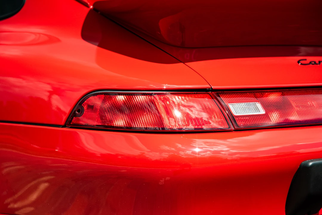 1995 Porsche 993 Carrera - Image 26 of 31