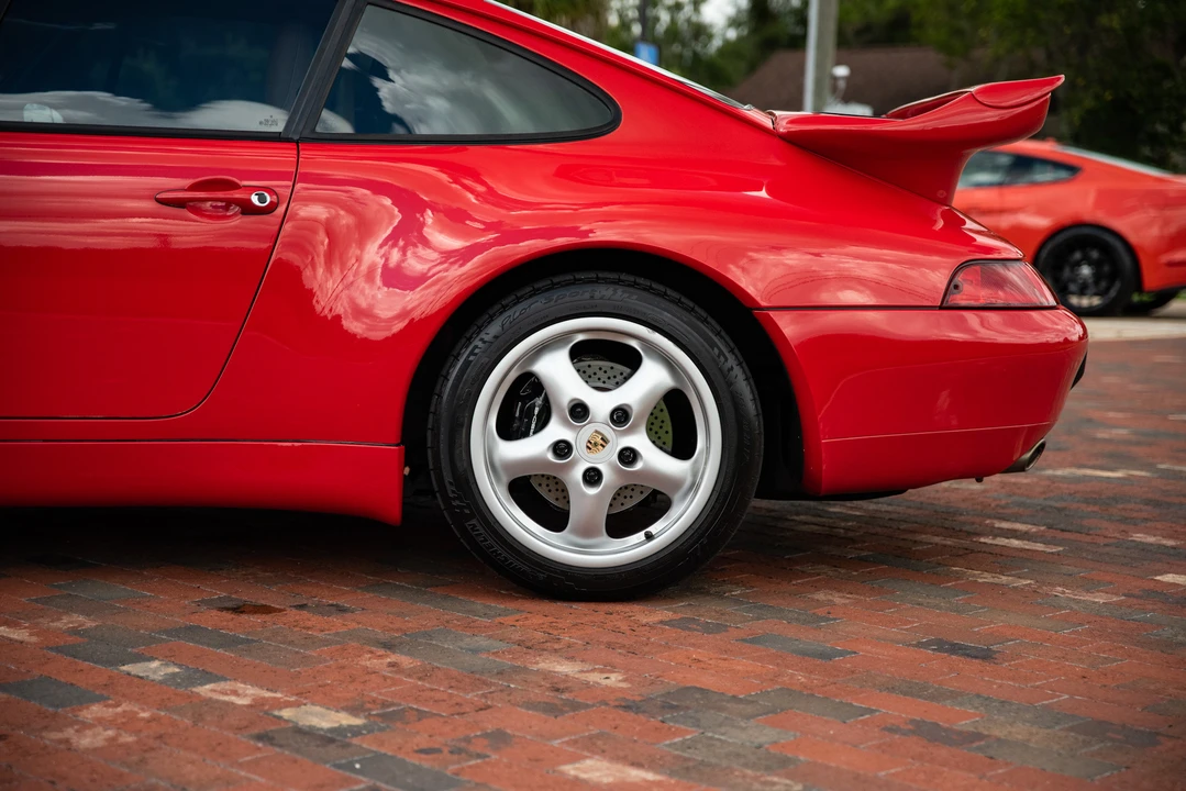 1995 Porsche 993 Carrera - Image 24 of 31