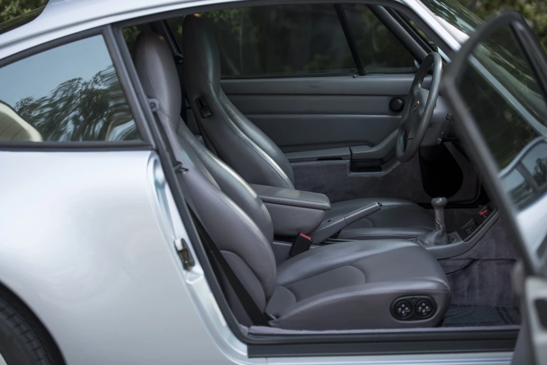 1995 Porsche 993 Carrera - Image 28 of 31