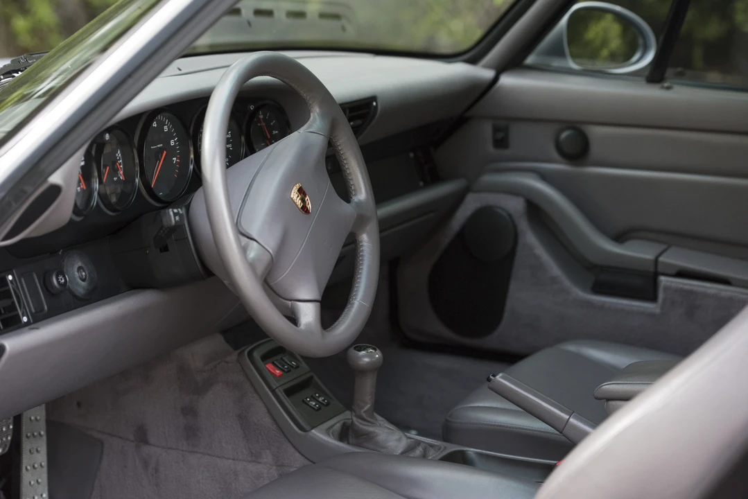 1995 Porsche 993 Carrera - Image 25 of 31