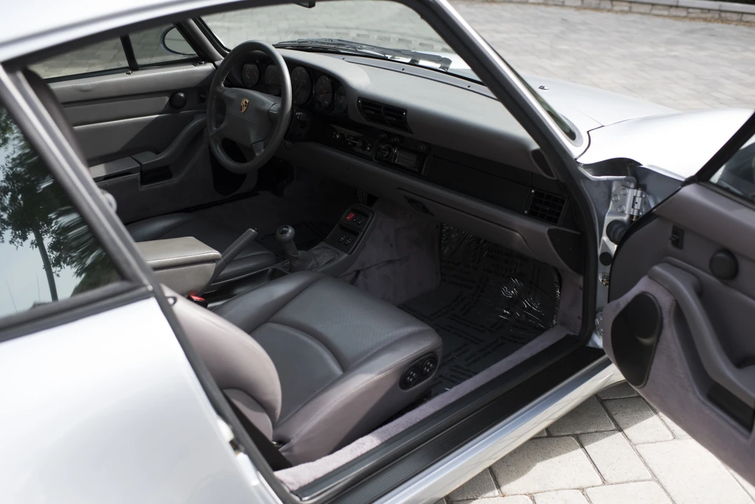 1995 Porsche 993 Carrera - Image 23 of 31