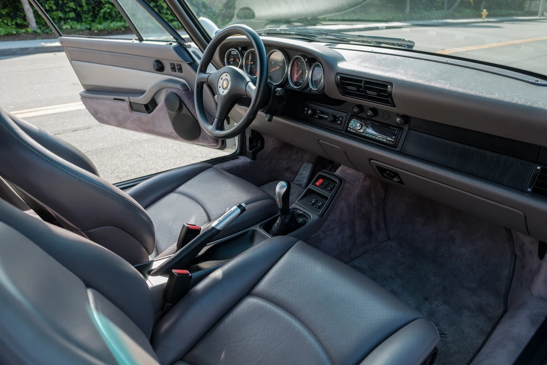 1995 Porsche 993 Carrera - Image 25 of 31