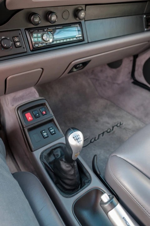 1995 Porsche 993 Carrera - Image 28 of 31