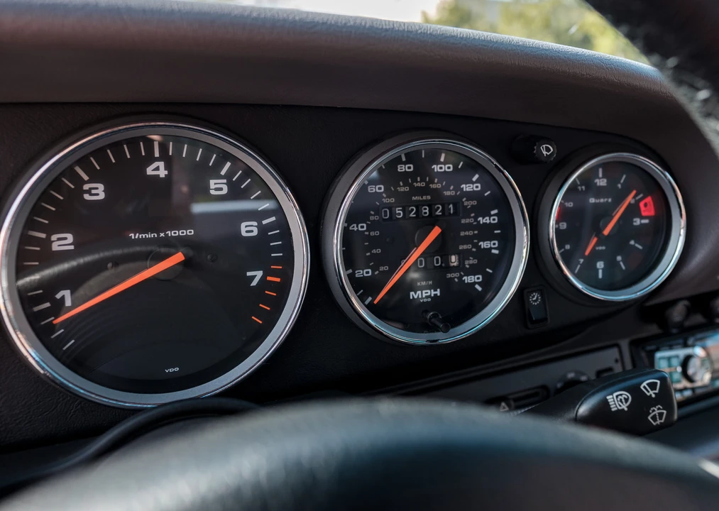 1995 Porsche 993 Carrera - Image 26 of 31