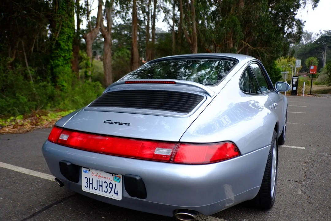 1995 Porsche 993 Carrera - Image 10 of 31