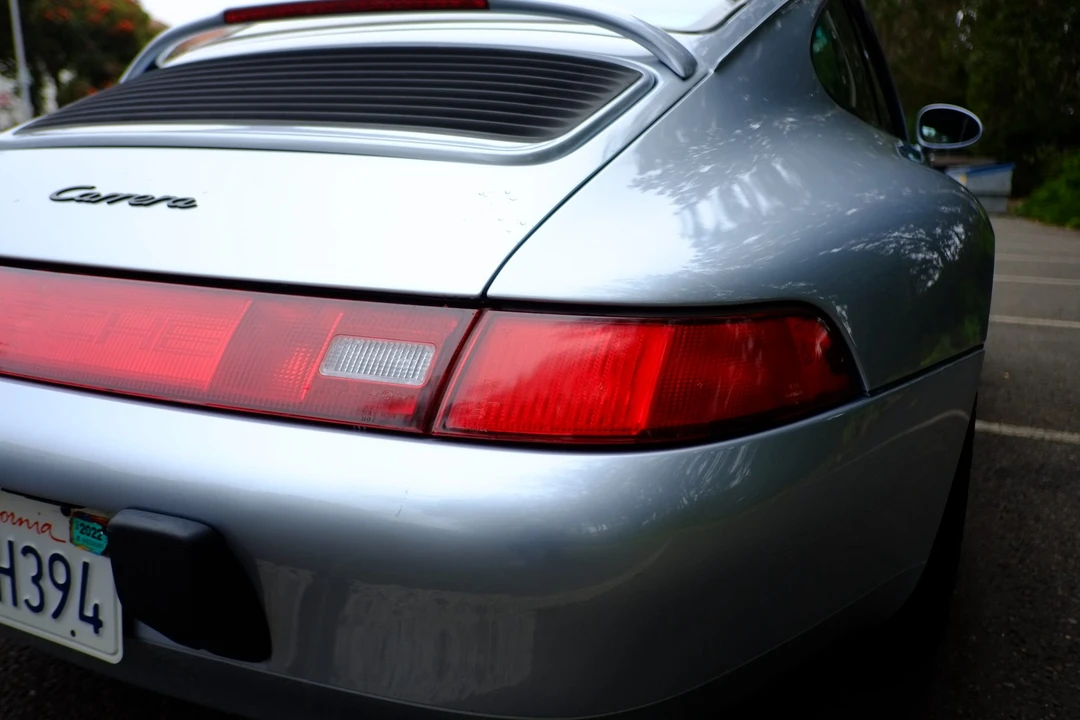 1995 Porsche 993 Carrera - Image 25 of 31