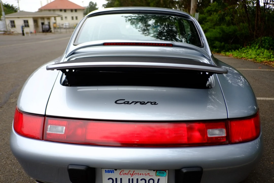1995 Porsche 993 Carrera - Image 9 of 31