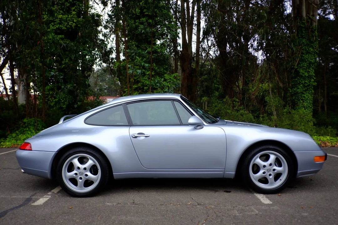 1995 Porsche 993 Carrera - Image 13 of 31