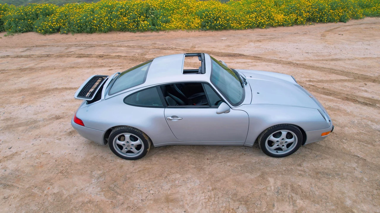 1995 Porsche 993 Carrera - Image 26 of 31