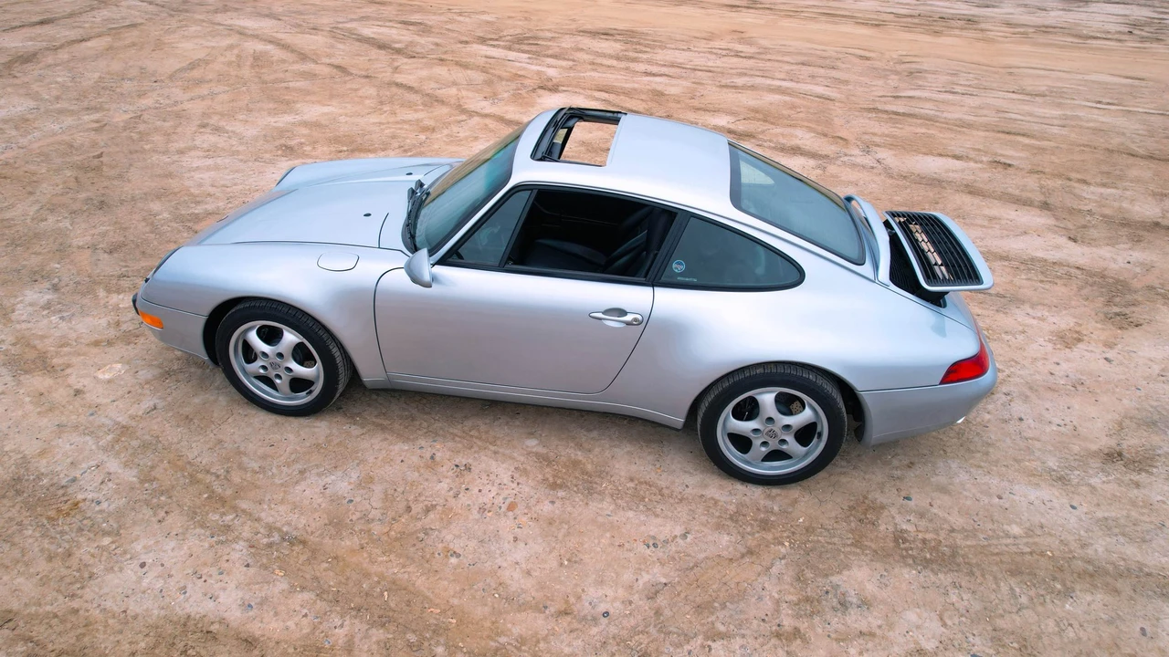 1995 Porsche 993 Carrera - Image 9 of 31