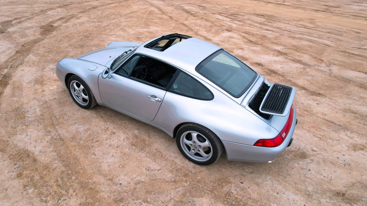 1995 Porsche 993 Carrera - Image 11 of 31