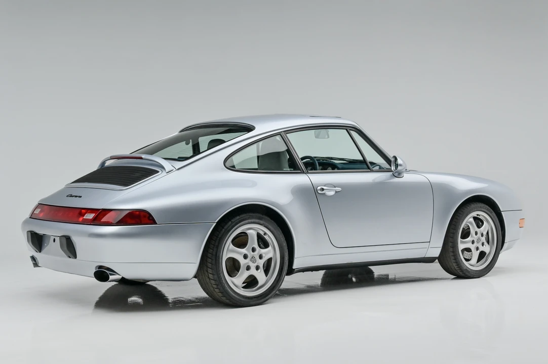 1995 Porsche 993 Carrera - Image 9 of 31