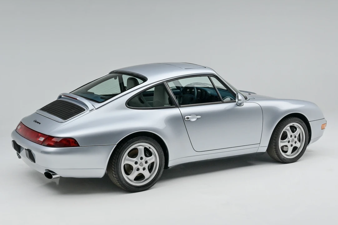 1995 Porsche 993 Carrera - Image 10 of 31