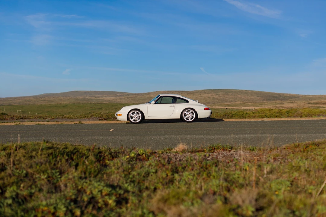 1995 Porsche 993 Carrera - Image 5 of 31