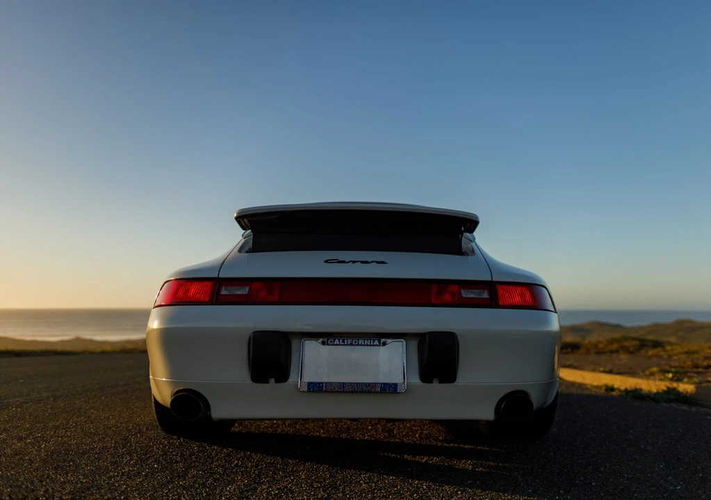1995 Porsche 993 Carrera - Image 12 of 31
