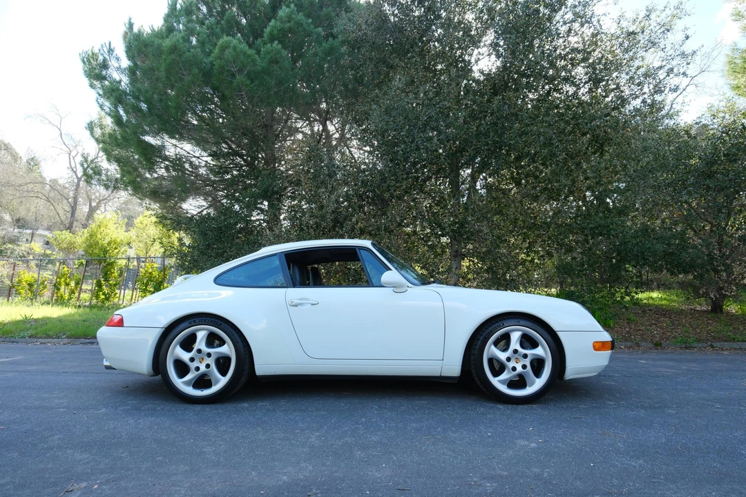 1995 Porsche 993 Carrera - Image 26 of 31