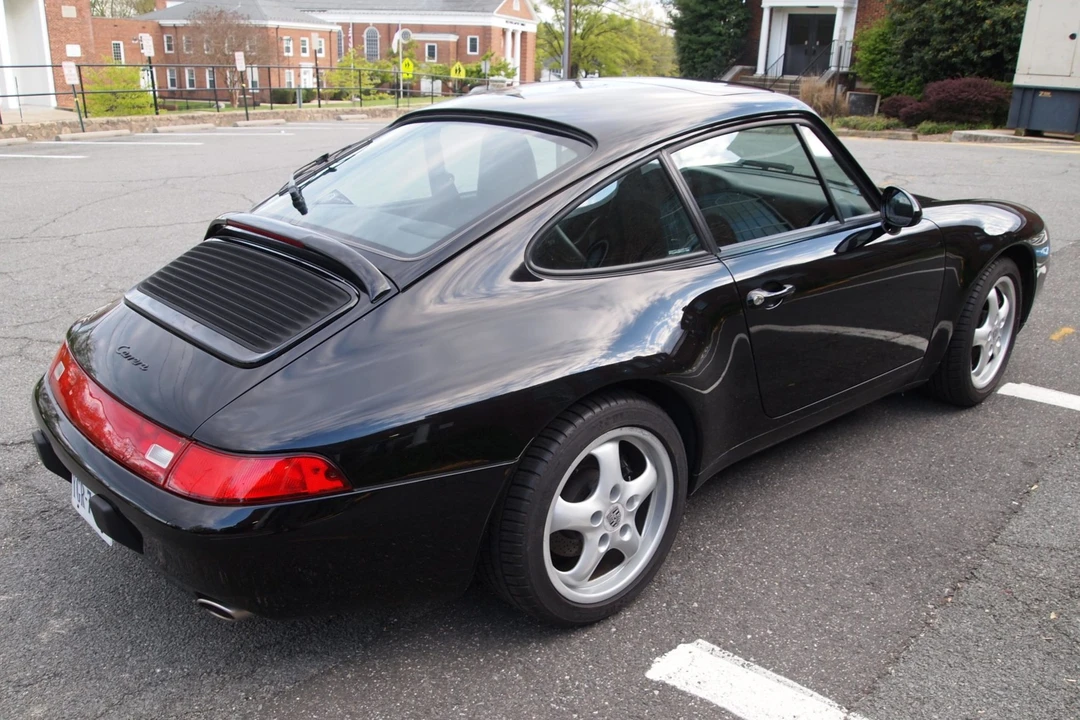 1995 Porsche 993 Carrera - Image 9 of 31