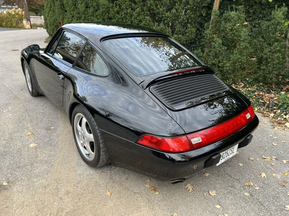 1995 Porsche 993 Carrera - Image 8 of 31