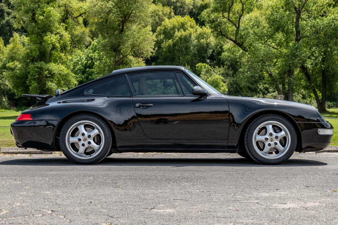 1995 Porsche 993 Carrera - Image 4 of 31
