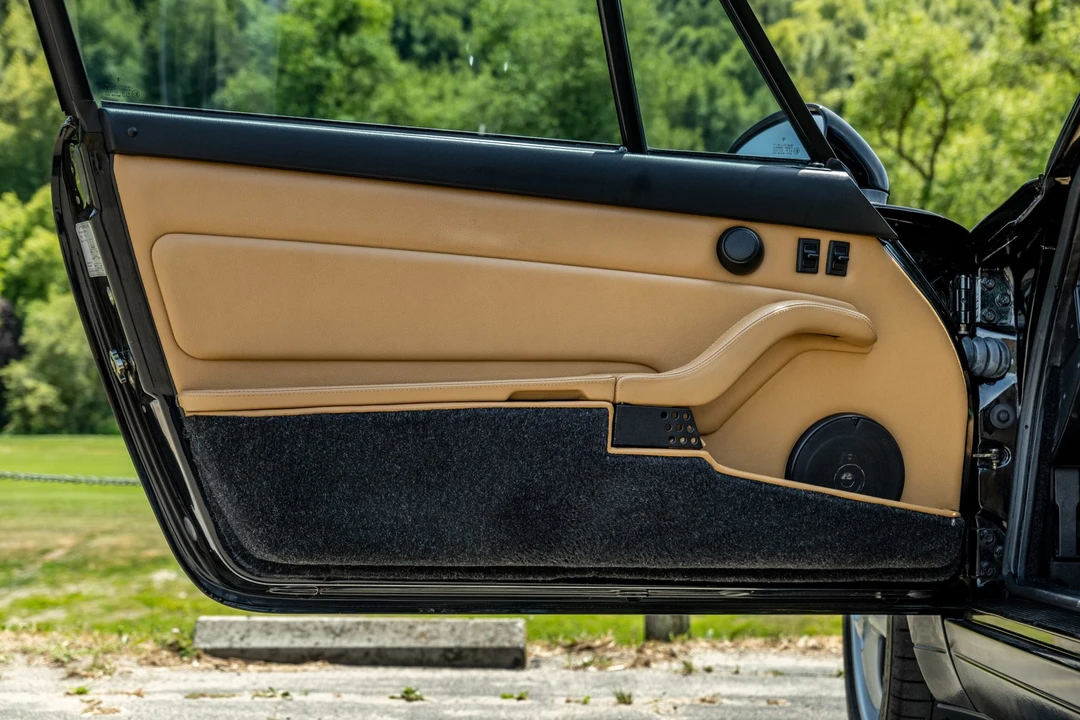 1995 Porsche 993 Carrera - Image 31 of 31