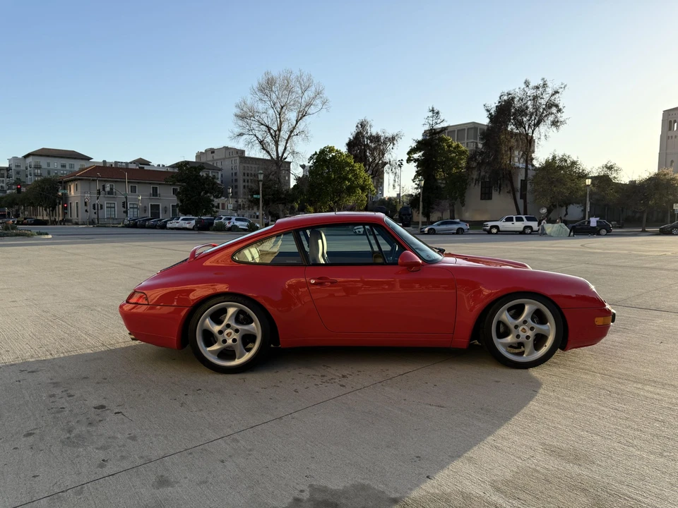 1995 Porsche 993 Carrera - Image 15 of 31