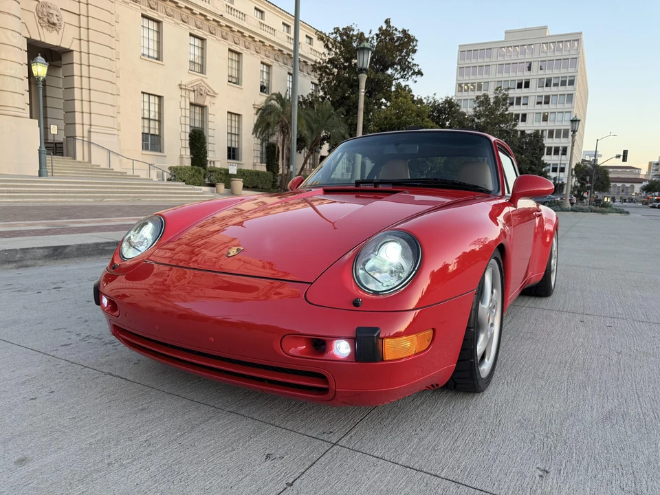 1995 Porsche 993 Carrera - Image 28 of 31