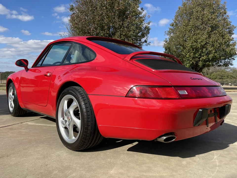 1995 Porsche 993 Carrera - Image 10 of 31