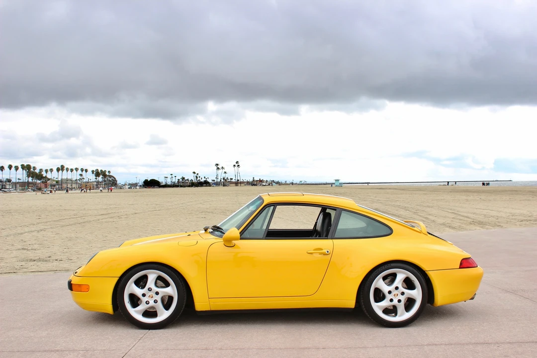 1995 Porsche 993 Carrera - Image 2 of 31