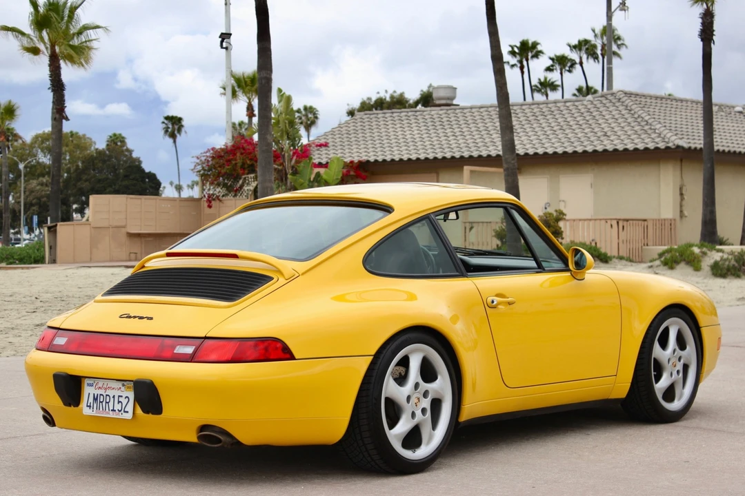 1995 Porsche 993 Carrera - Image 10 of 31