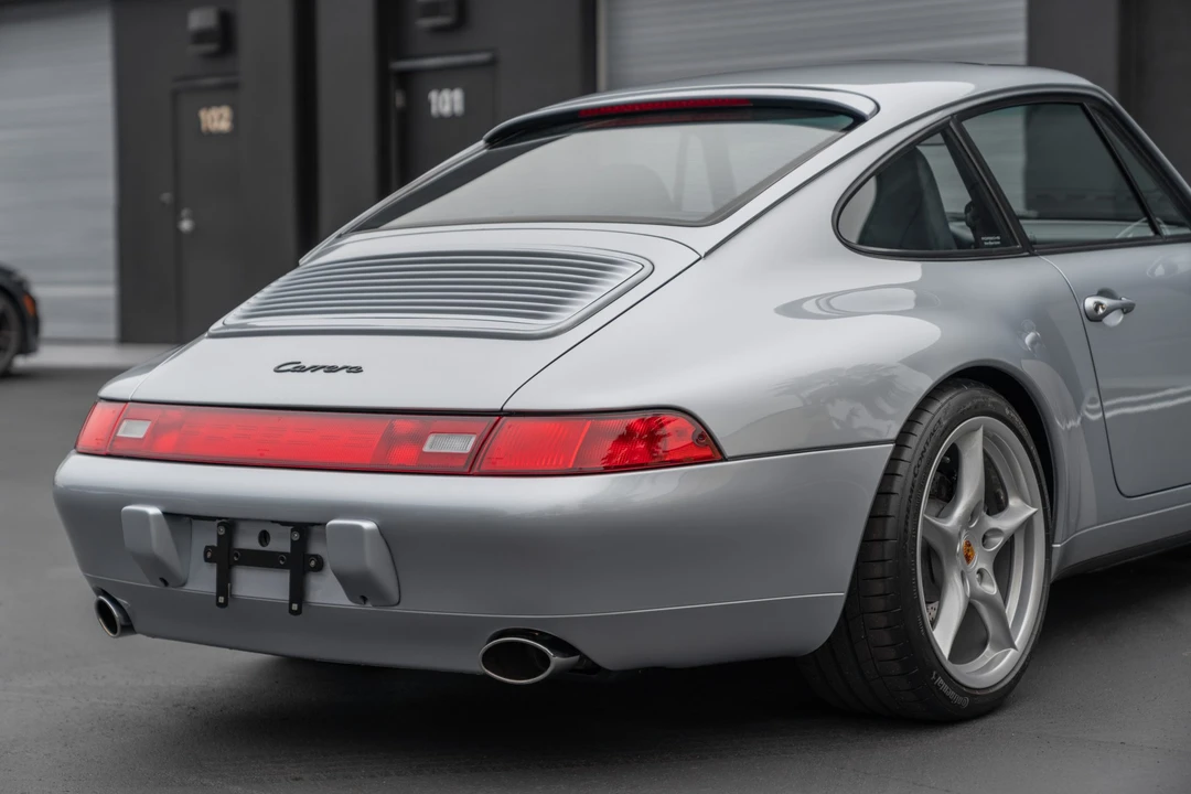 1995 Porsche 993 Carrera - Image 28 of 31