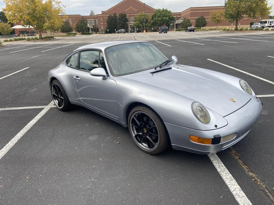 1995 Porsche 993 Carrera - Image 10 of 31