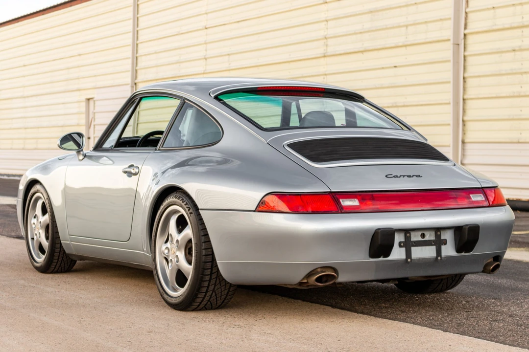 1995 Porsche 993 Carrera - Image 7 of 31