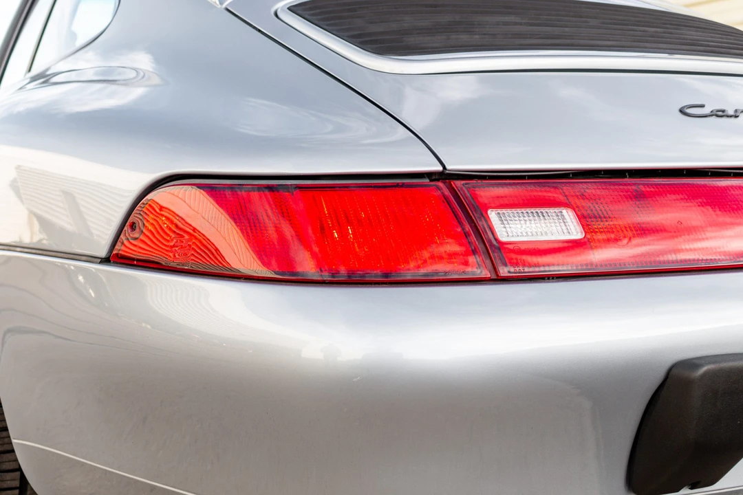 1995 Porsche 993 Carrera - Image 22 of 31