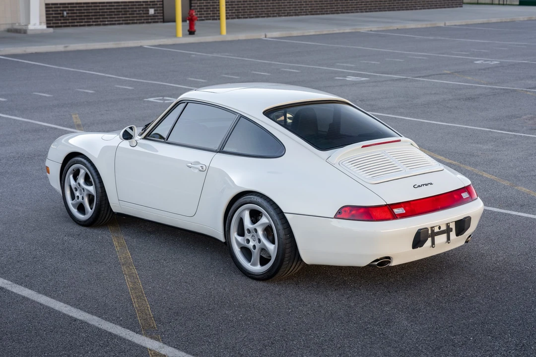 1995 Porsche 993 Carrera - Image 10 of 31