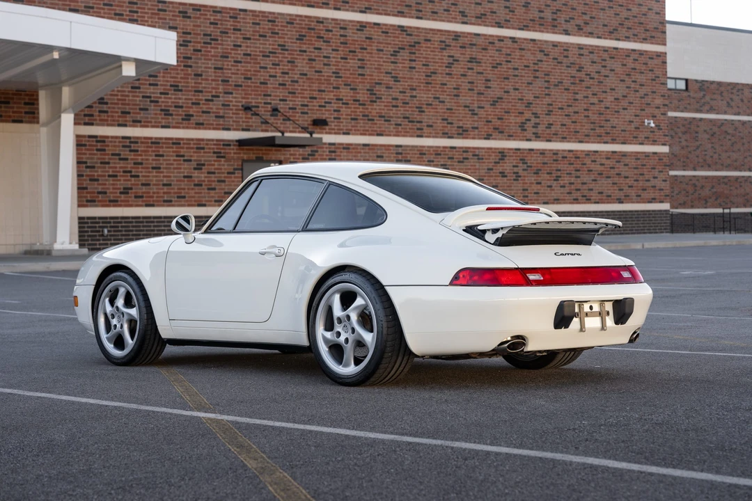 1995 Porsche 993 Carrera - Image 9 of 31