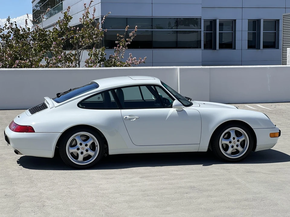1995 Porsche 993 Carrera - Image 13 of 31