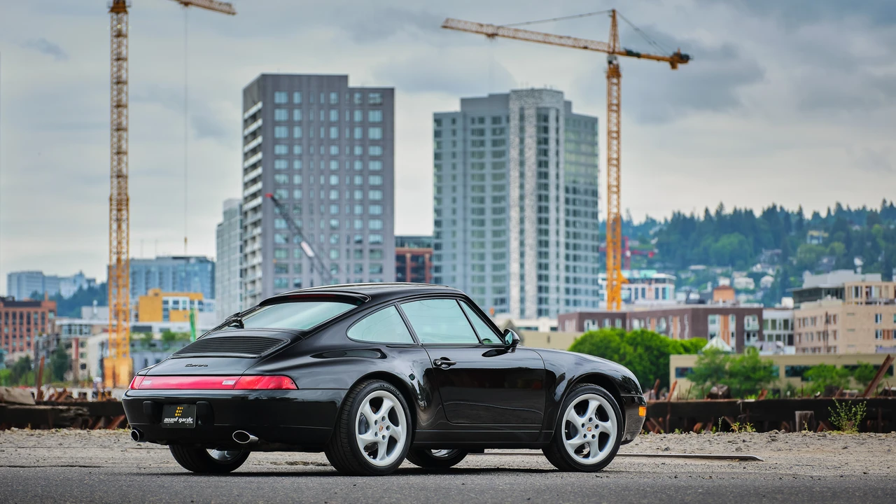 1995 Porsche 993 Carrera - Image 13 of 31