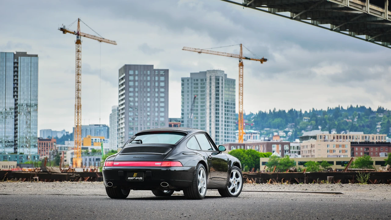 1995 Porsche 993 Carrera - Image 14 of 31