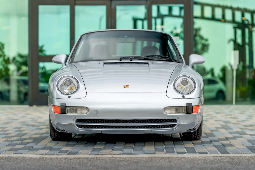 1995 Porsche 993 Carrera - Image 2 of 31