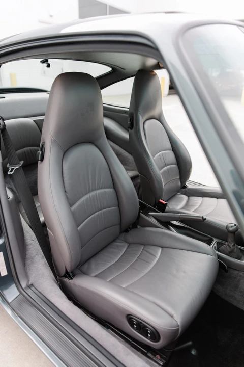 1995 Porsche 993 Carrera - Image 29 of 31