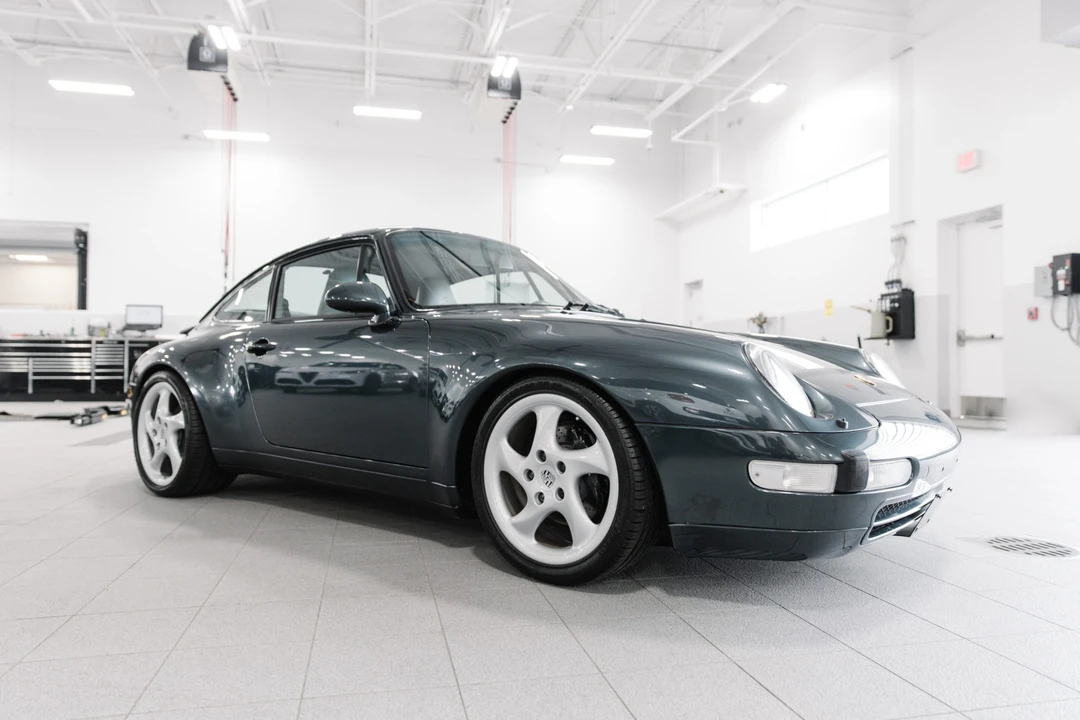 1995 Porsche 993 Carrera - Image 2 of 31