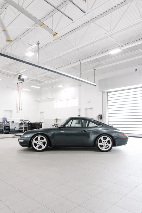 1995 Porsche 993 Carrera - Image 8 of 31